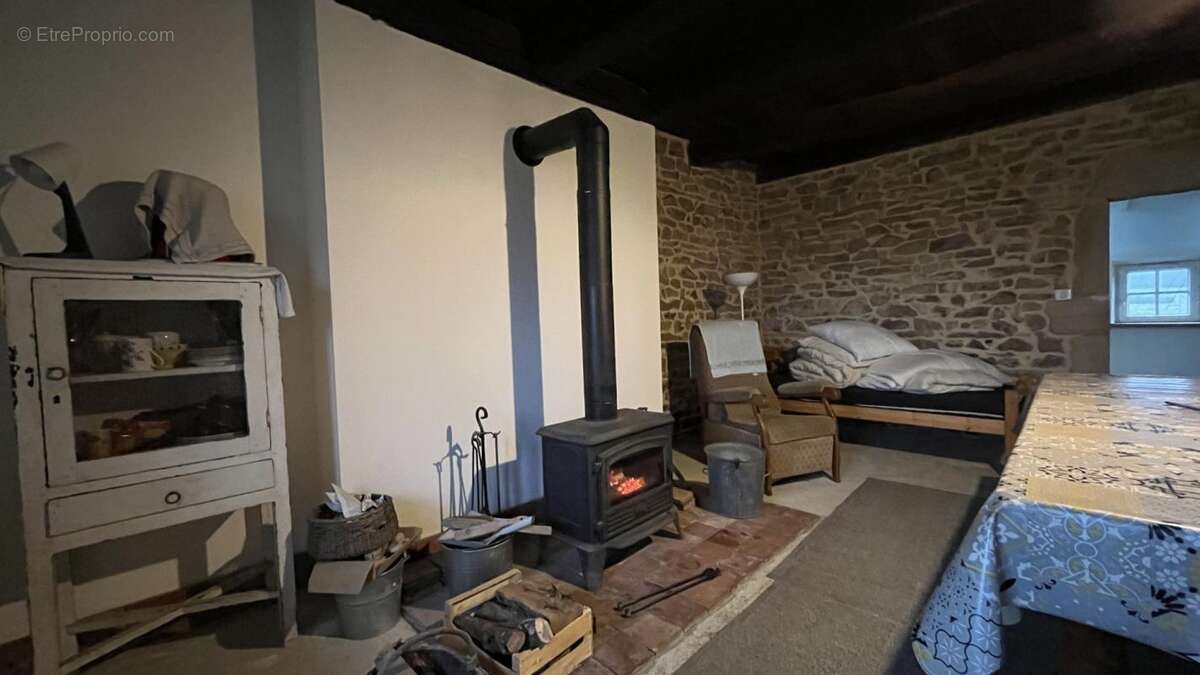 Maison à AUXY