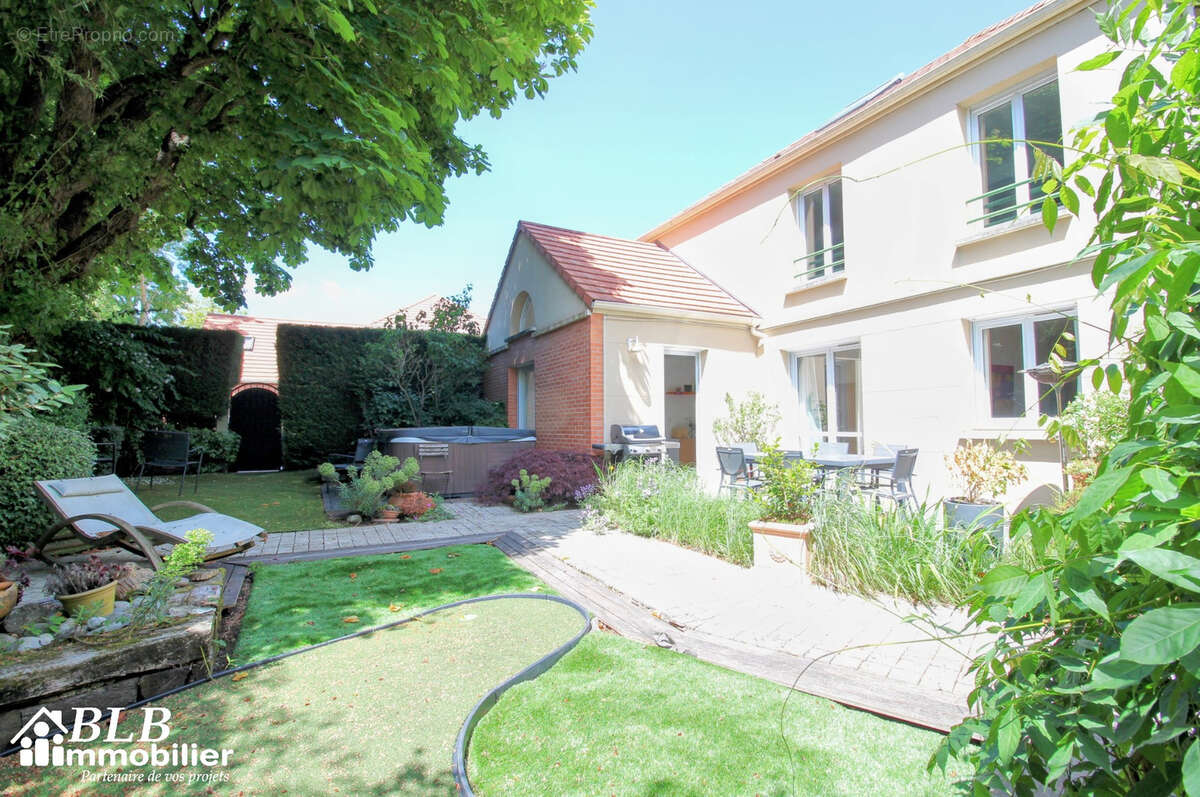Maison à GUYANCOURT