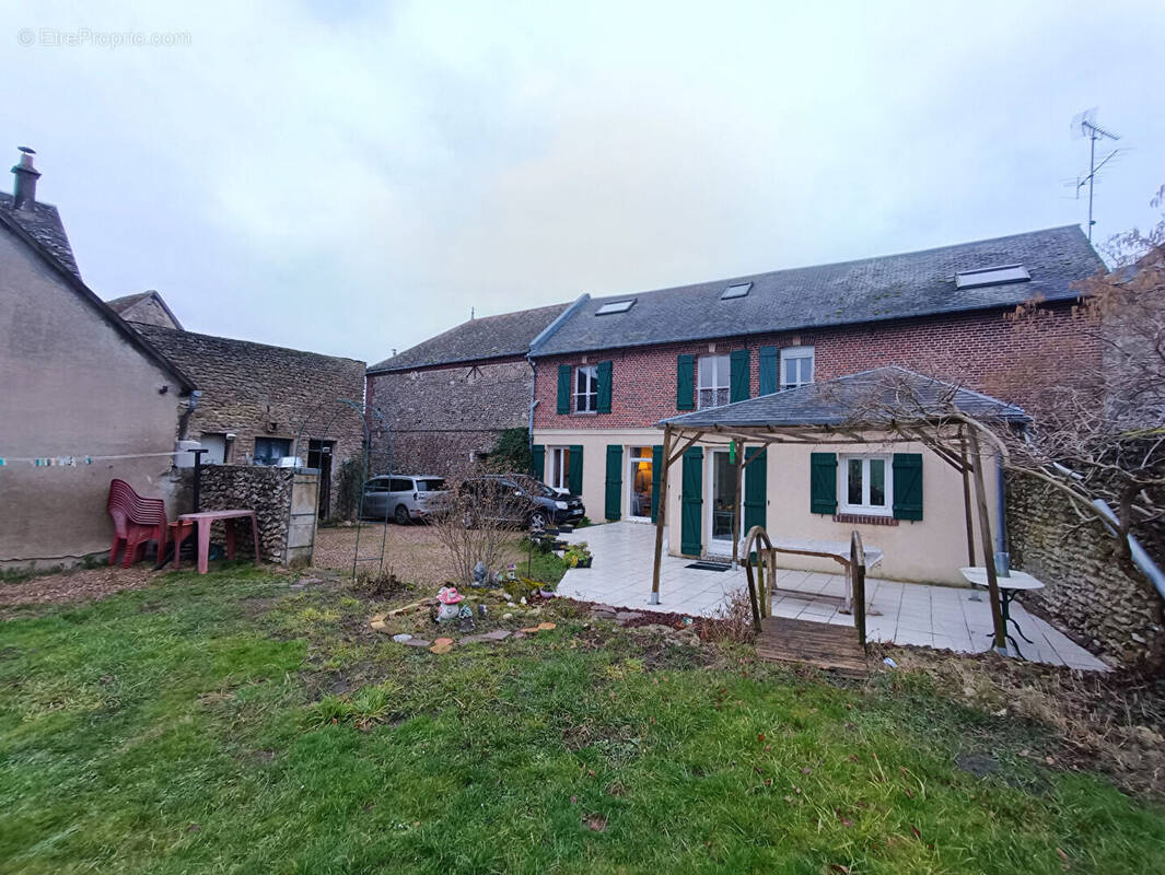 Maison à MARINES