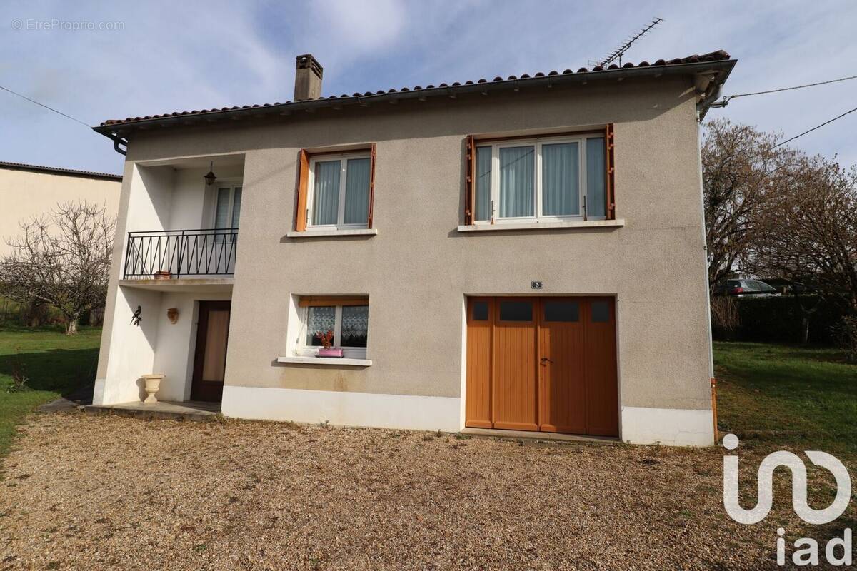 Photo 1 - Maison à MONTGUYON
