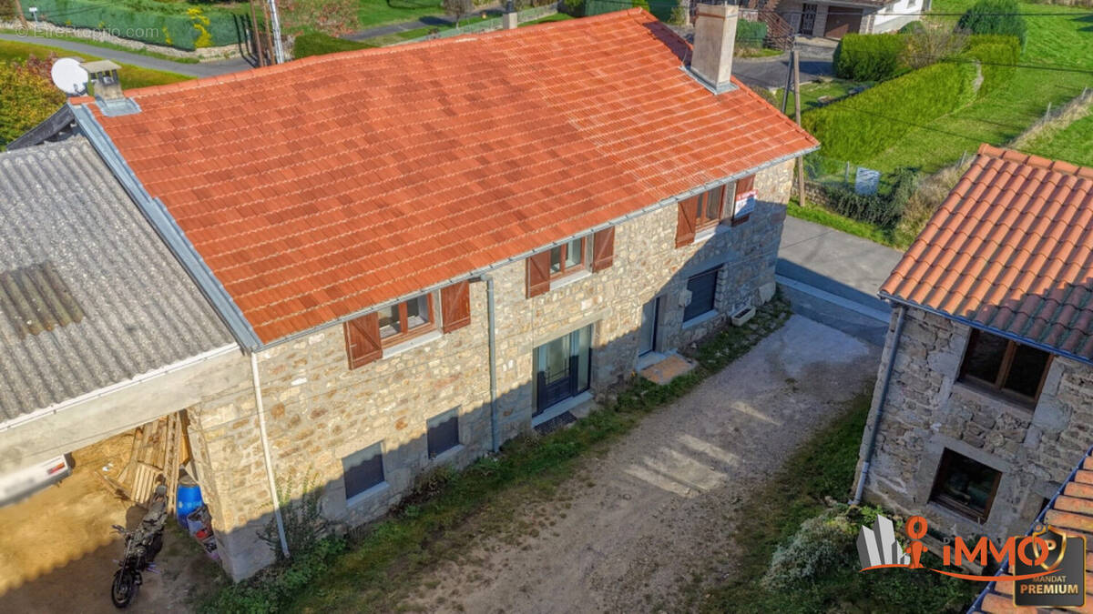 Maison à USSON-EN-FOREZ