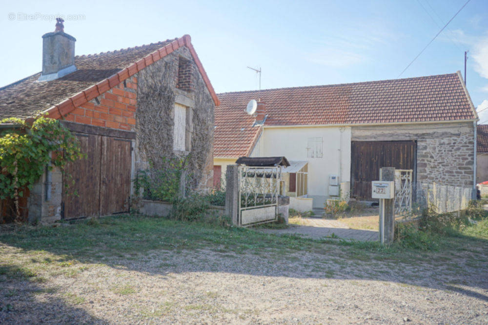 Maison à SAINT-FIRMIN