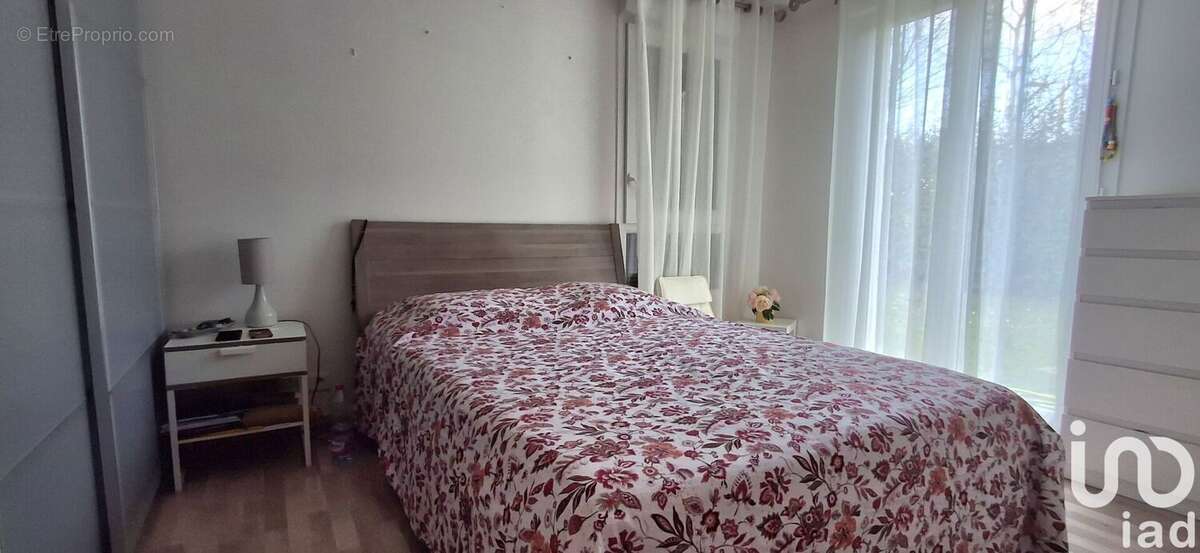 Photo 8 - Appartement à CLAYE-SOUILLY