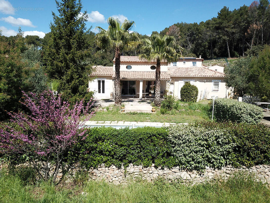 Maison à DRAGUIGNAN