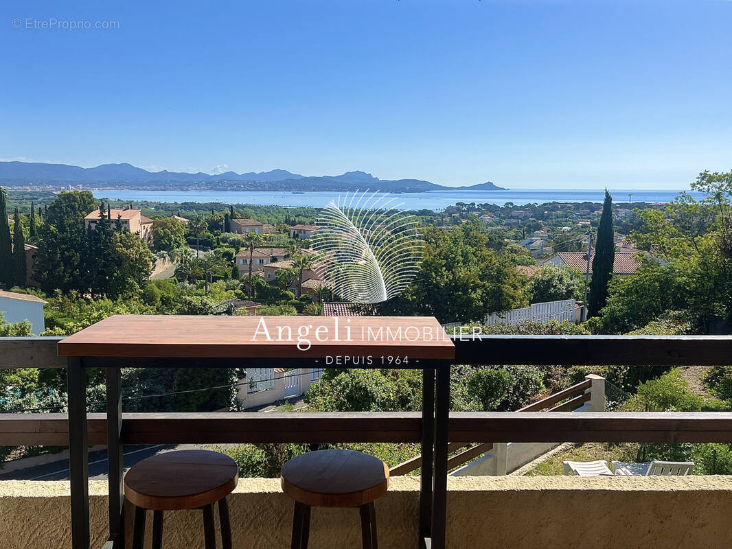 Appartement à FREJUS