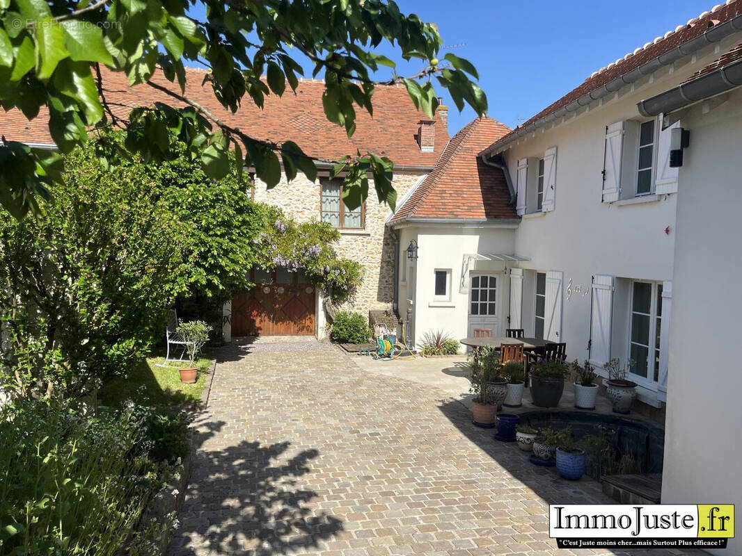 Maison à AUFFARGIS