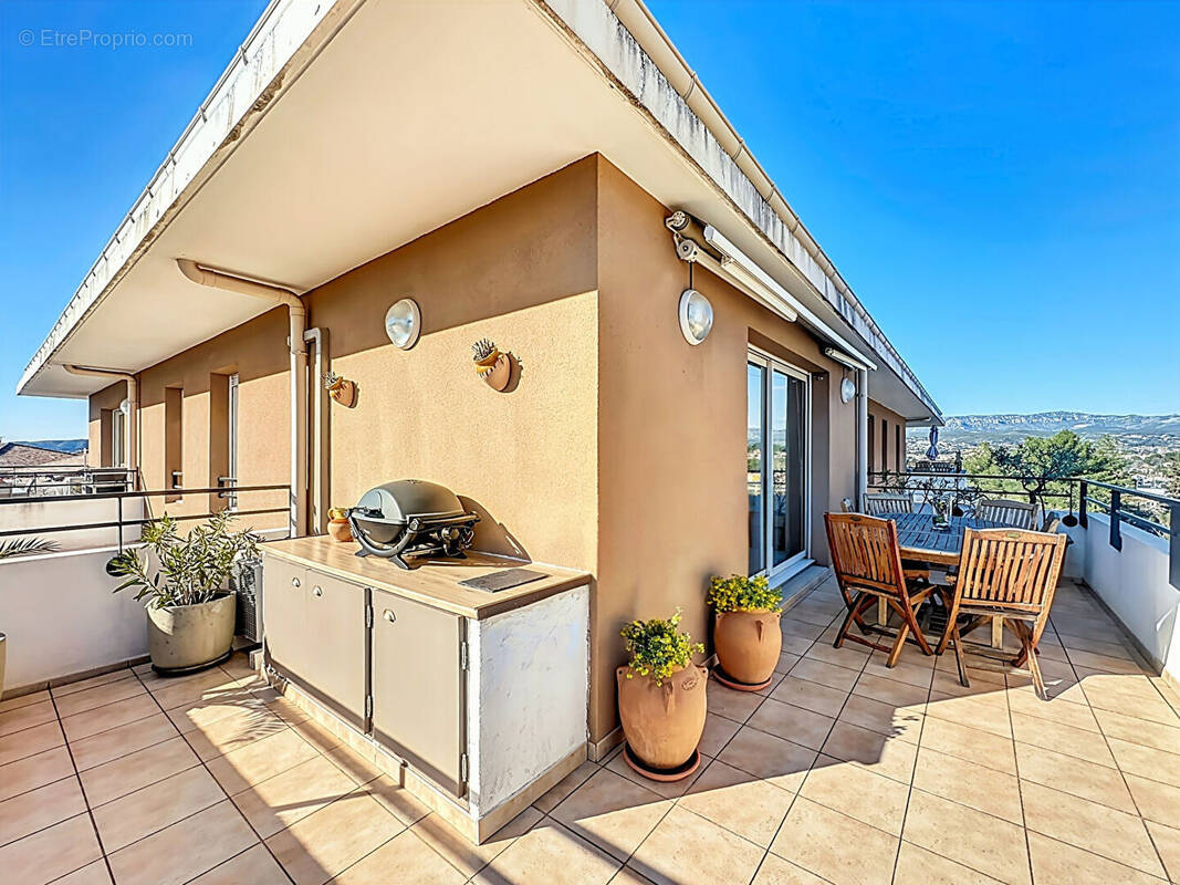 Appartement à MARSEILLE-13E