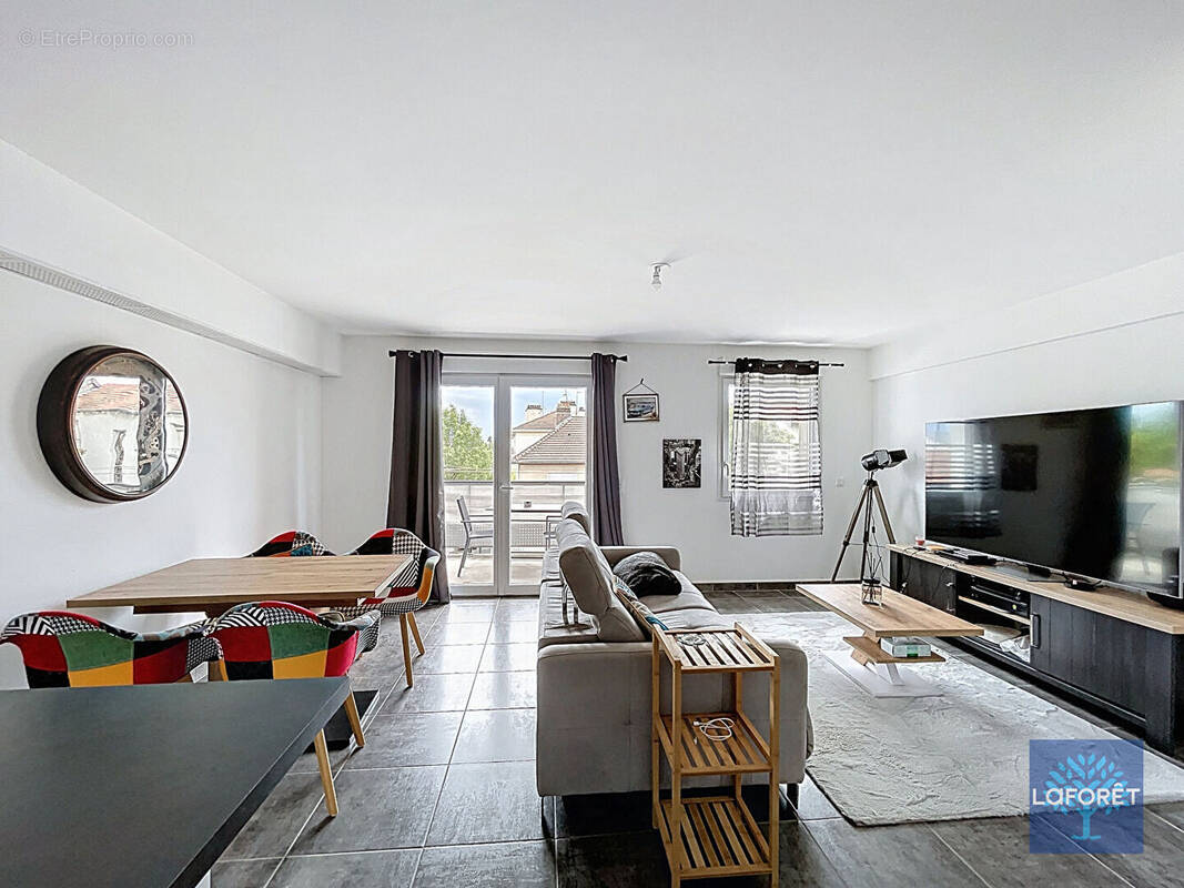 Appartement à ESSEY-LES-NANCY