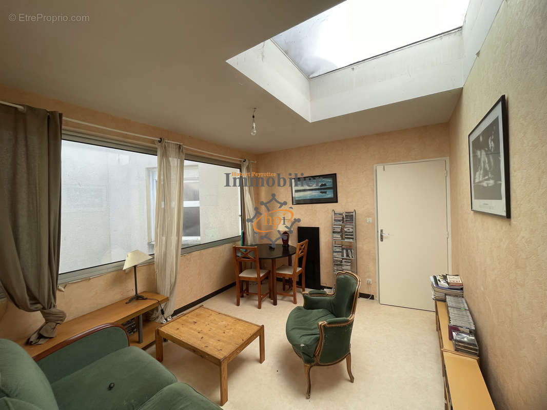 Appartement à SAINT-AFFRIQUE