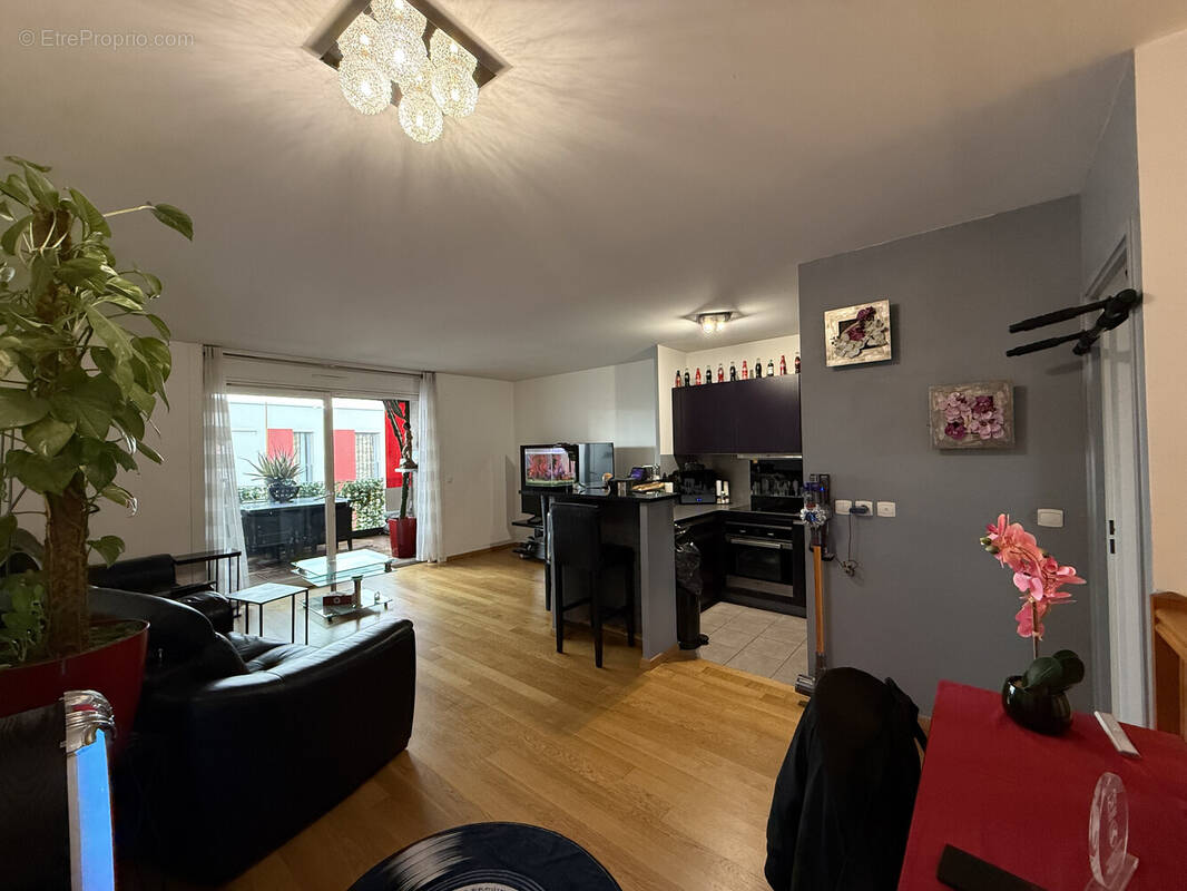 Appartement à ROMAINVILLE