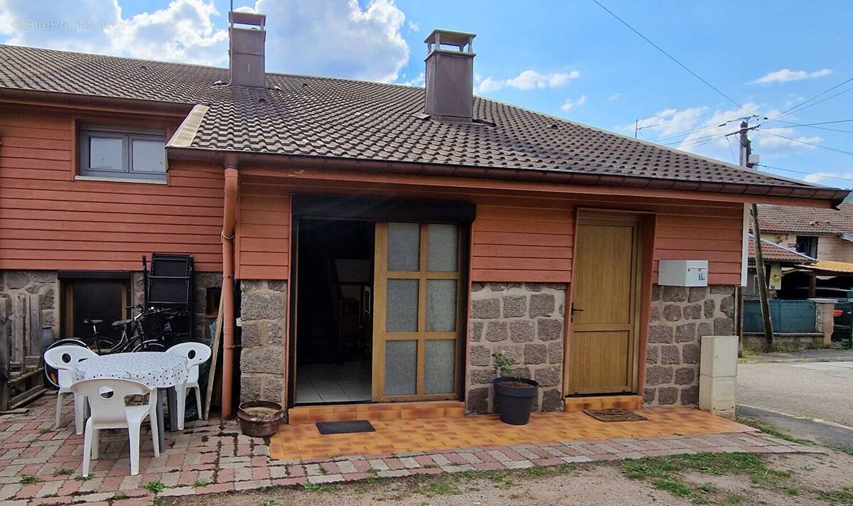 Maison à SENONES
