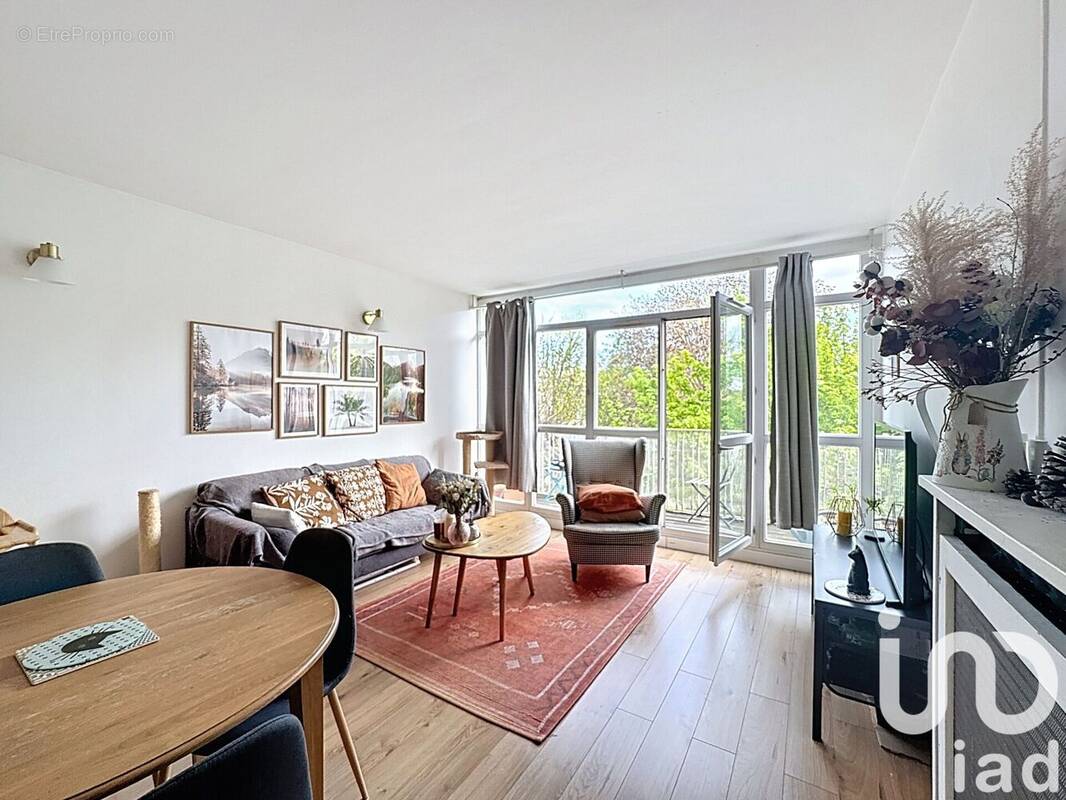 Photo 1 - Appartement à MAISONS-LAFFITTE