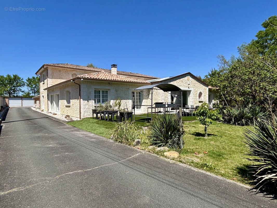 Maison à SANGUINET