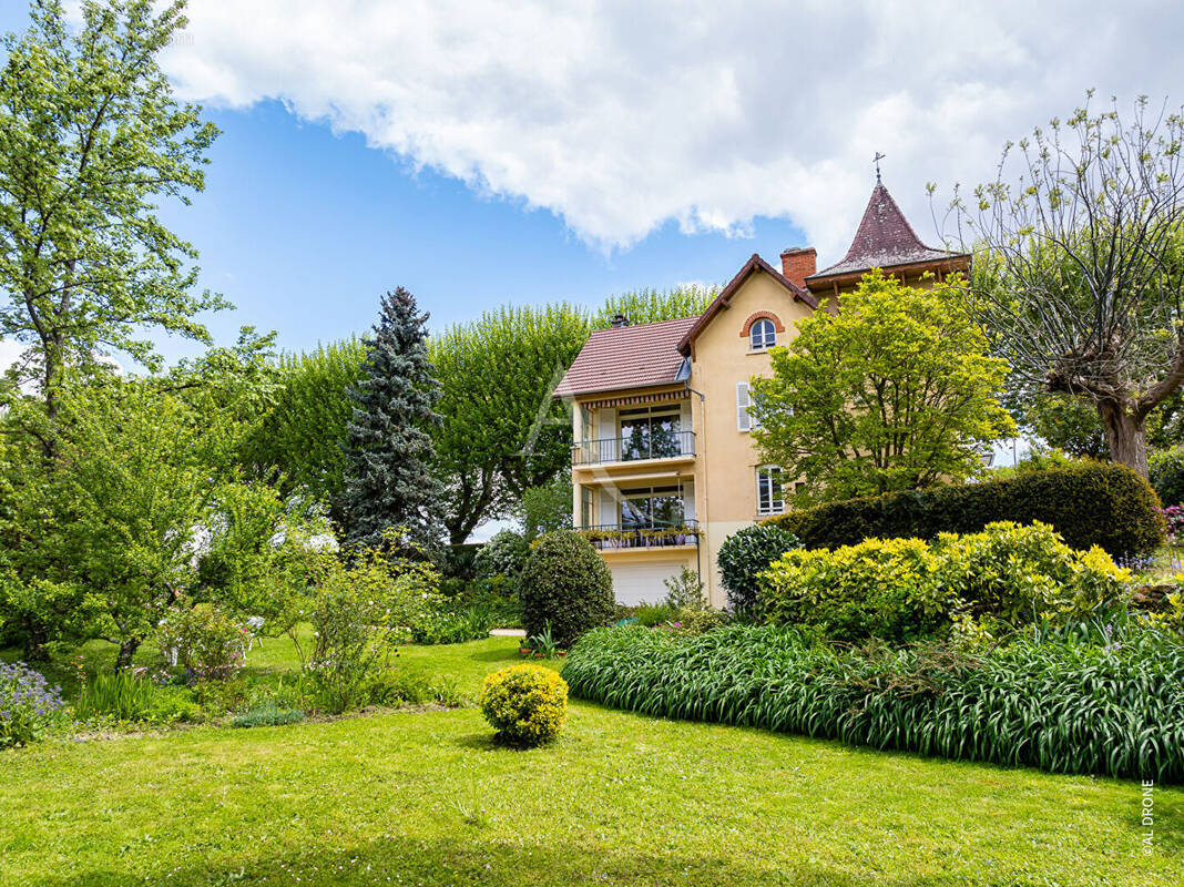 Maison à MACON