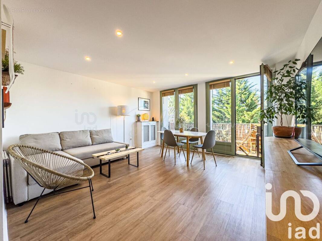 Photo 1 - Appartement à MARLY-LE-ROI