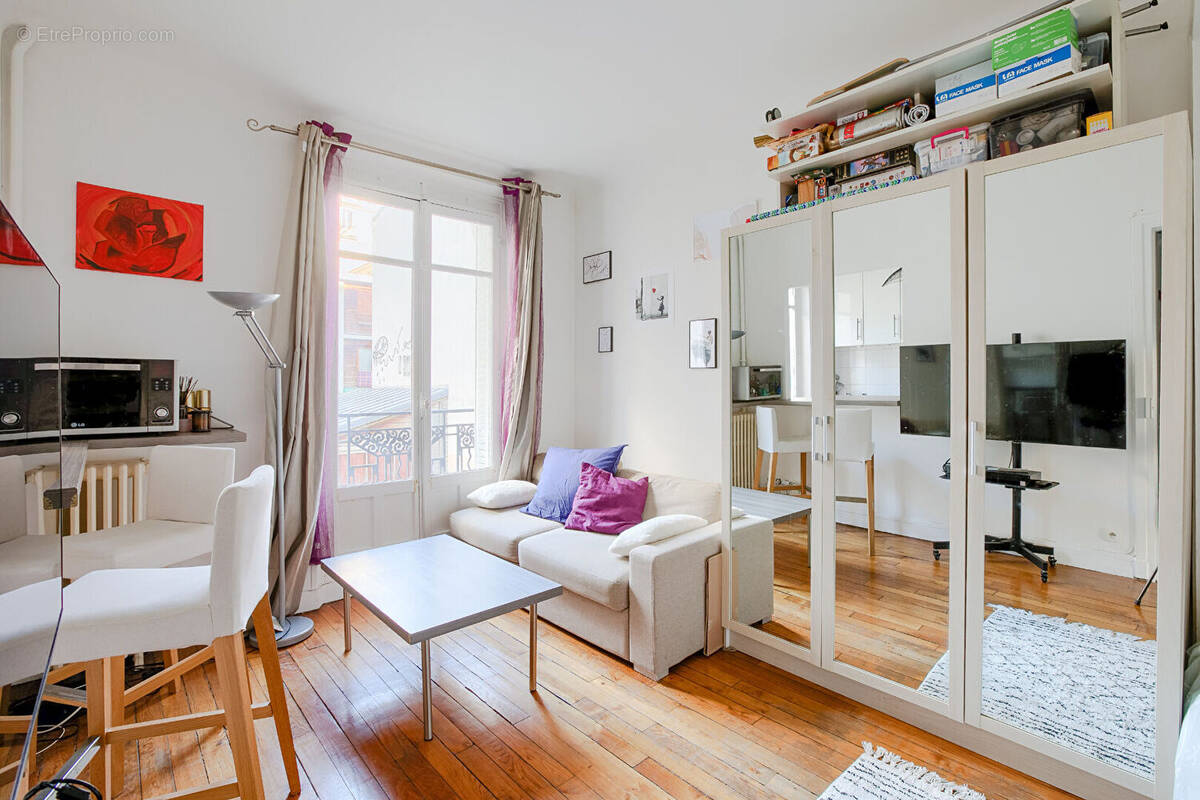Appartement à PARIS-20E