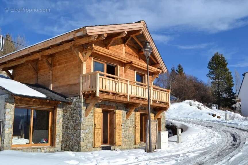 Maison à FONT-ROMEU-ODEILLO-VIA