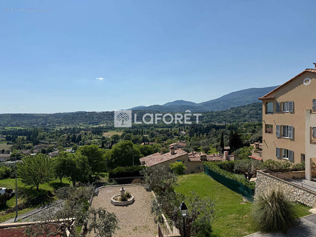 Appartement à FAYENCE