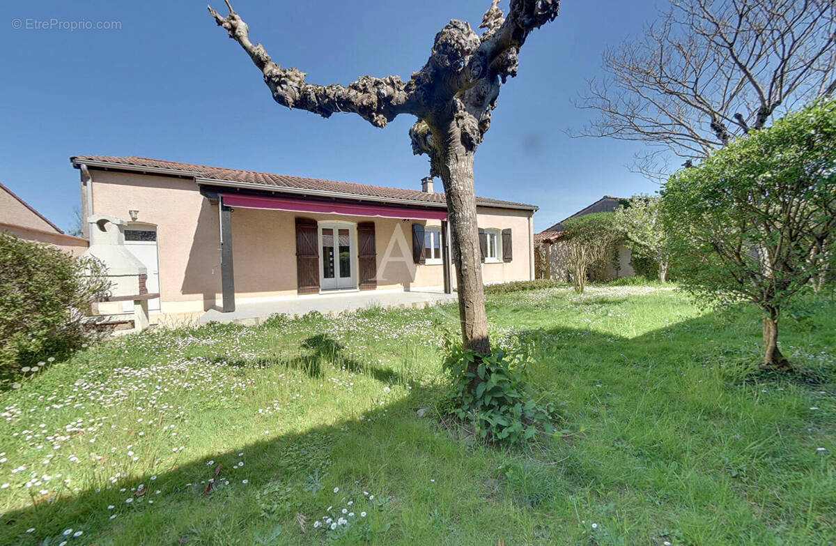 Maison à BRESSOLS