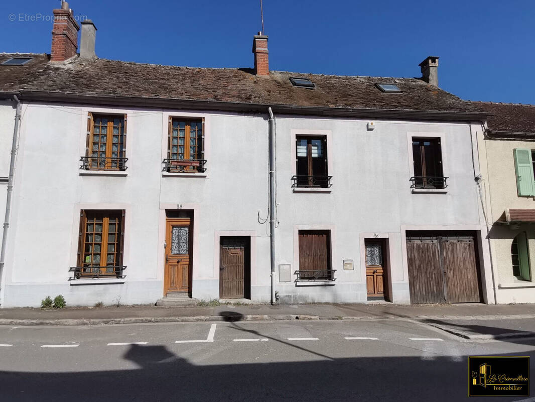 Maison à SAINT-ARNOULT-EN-YVELINES