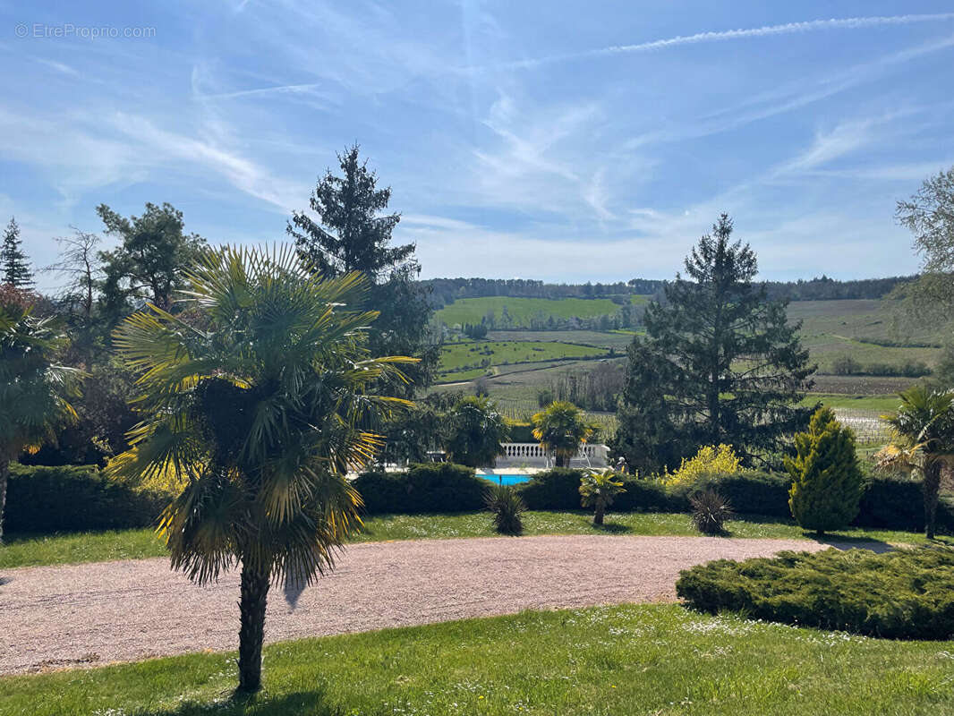 Maison à BUXY