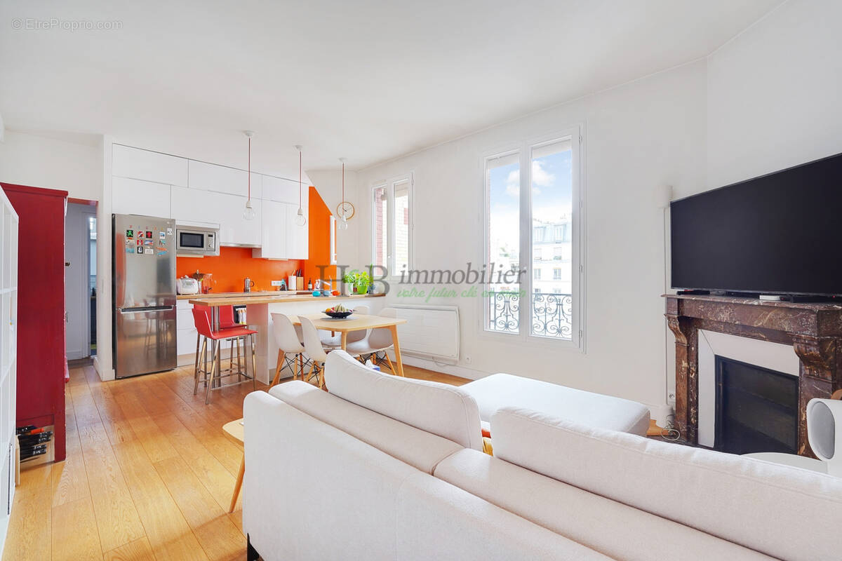 Appartement à PARIS-11E