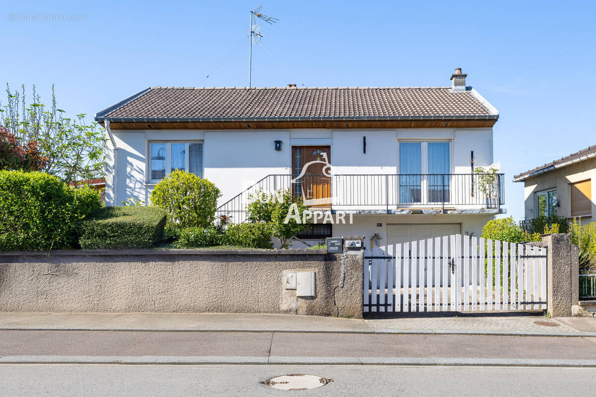 Maison à VALLEROY