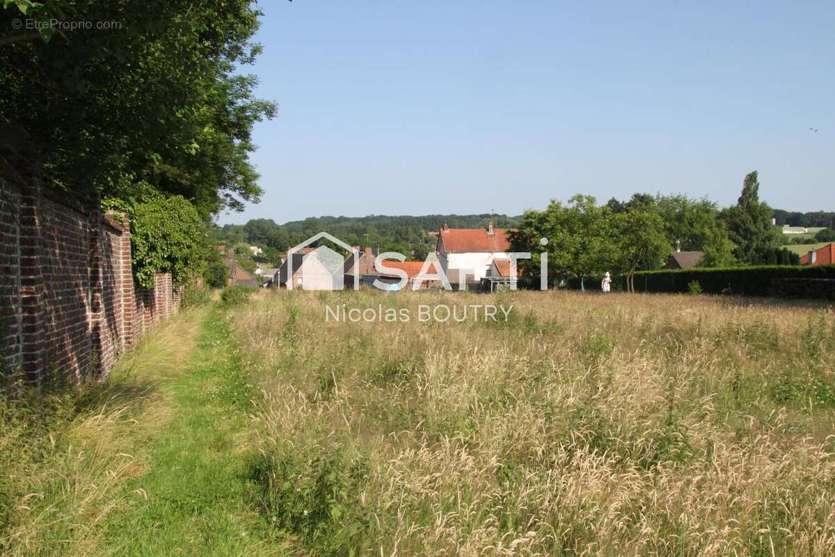 Photo 3 - Terrain à BUSIGNY