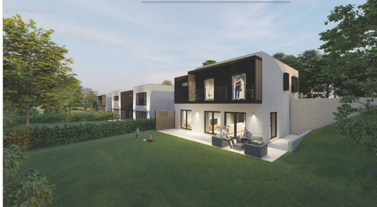 Maison à ROZERIEULLES