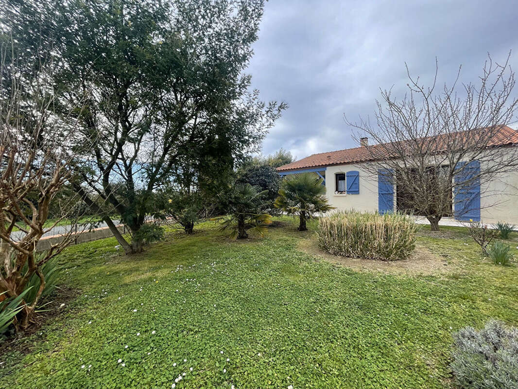 Maison à ANGLES