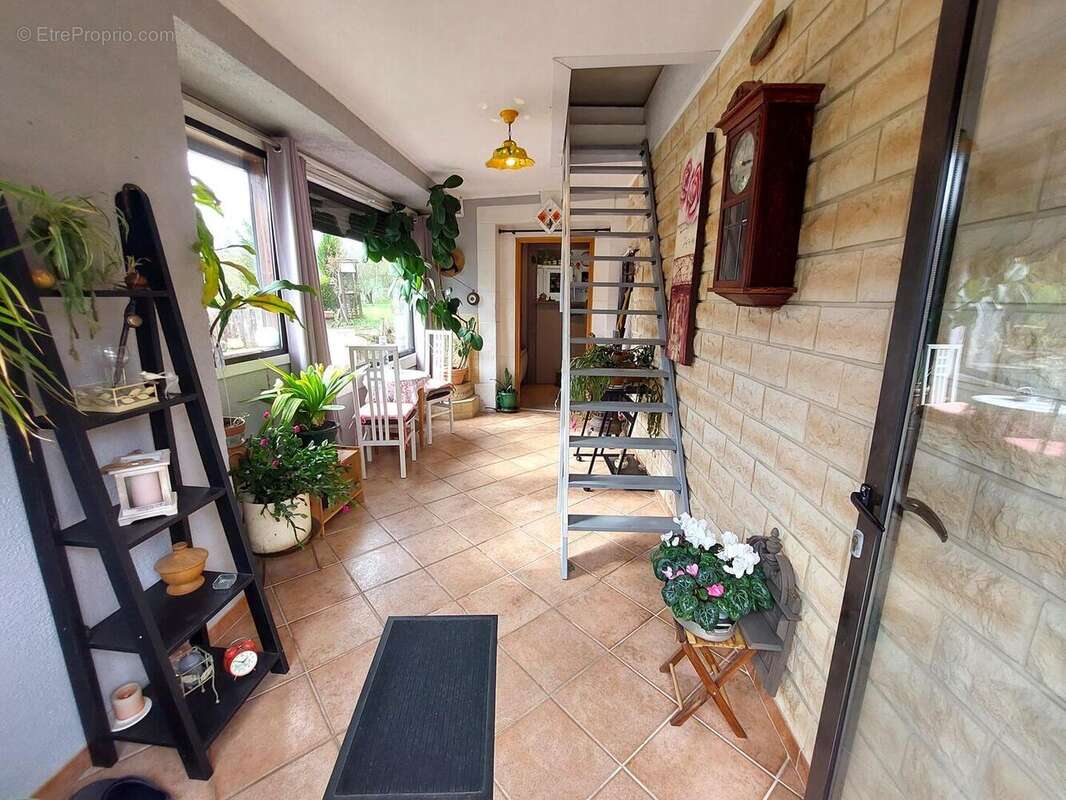20250311150426 - Maison à SAINT-MARTORY