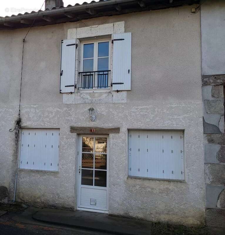 Maison à LA PERUSE