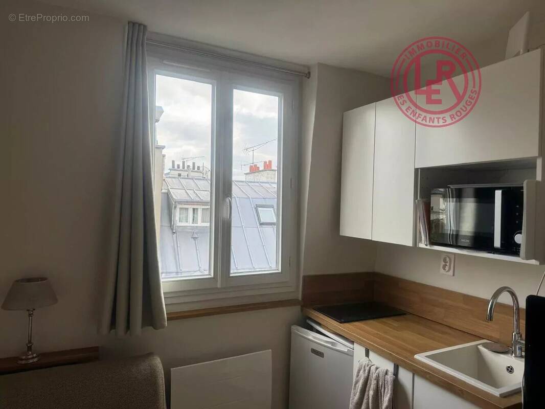 Appartement à PARIS-3E