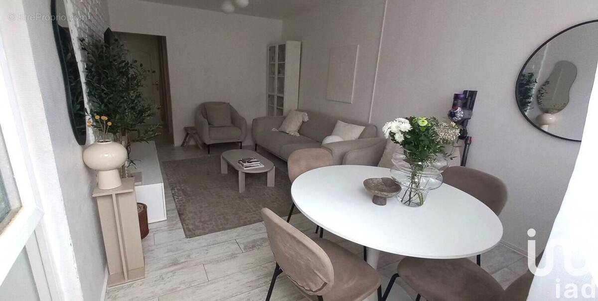 Photo 1 - Appartement à ORLY