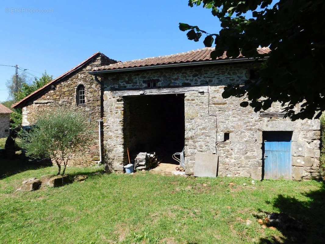 Maison à SAINT-MATHIEU