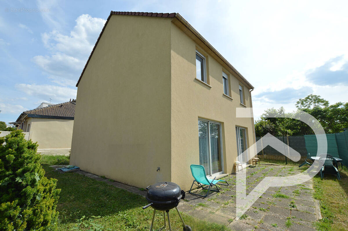 Maison à TAVERNY