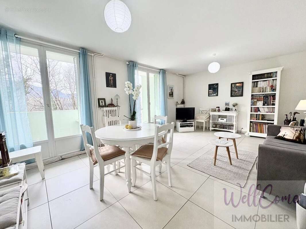 Appartement à AIX-LES-BAINS