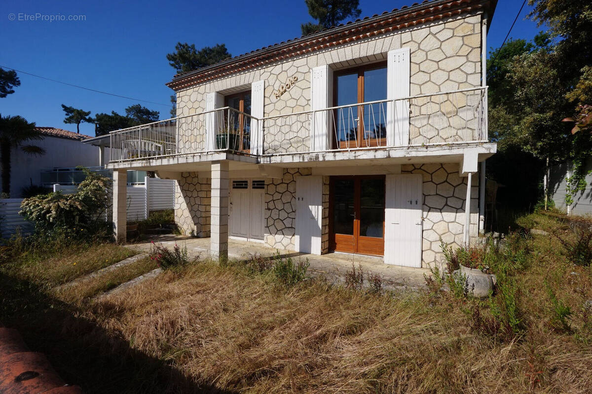 Maison à SAINT-GEORGES-DE-DIDONNE