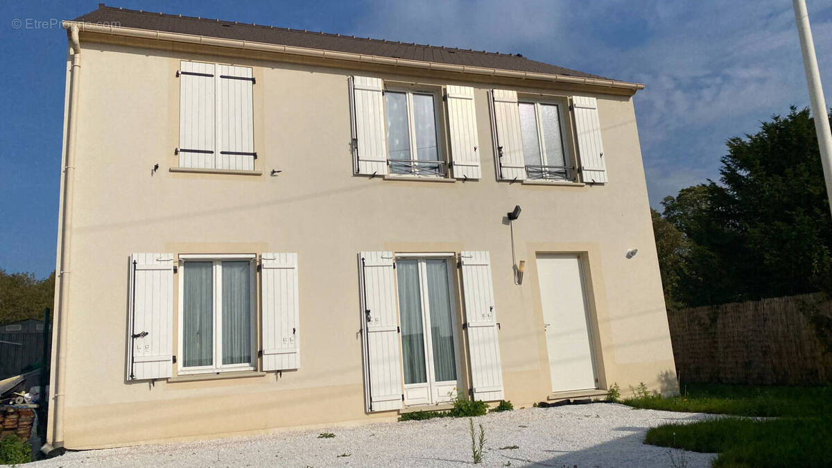Maison à DEUIL-LA-BARRE