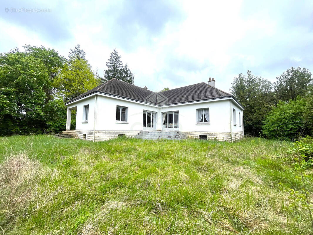 Maison à SORIGNY