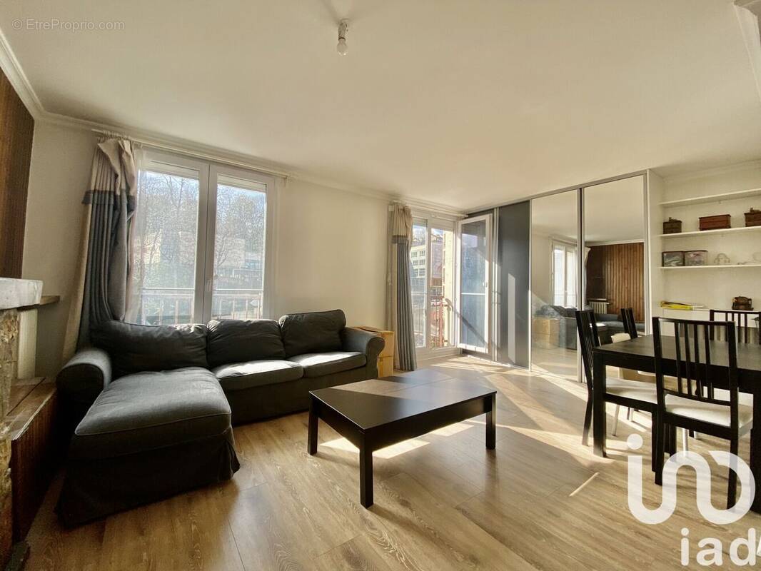 Photo 1 - Appartement à ISSY-LES-MOULINEAUX