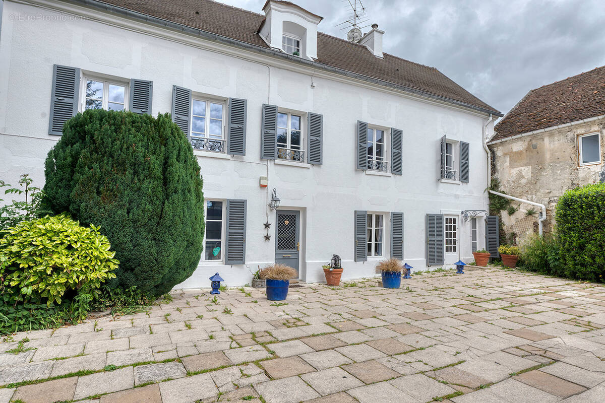 Maison à BAILLET-EN-FRANCE