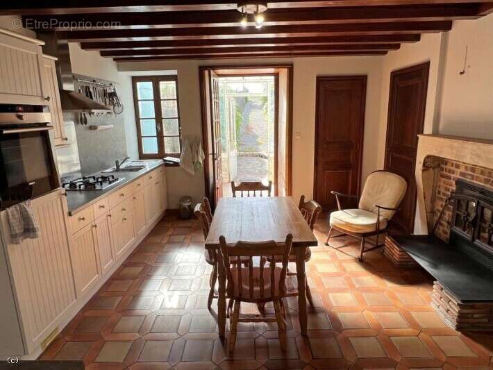 Maison à VERTEUIL-SUR-CHARENTE