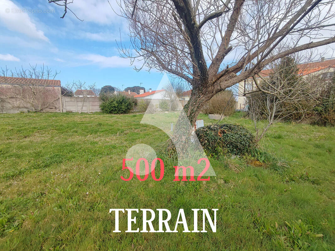 Terrain à PREFAILLES