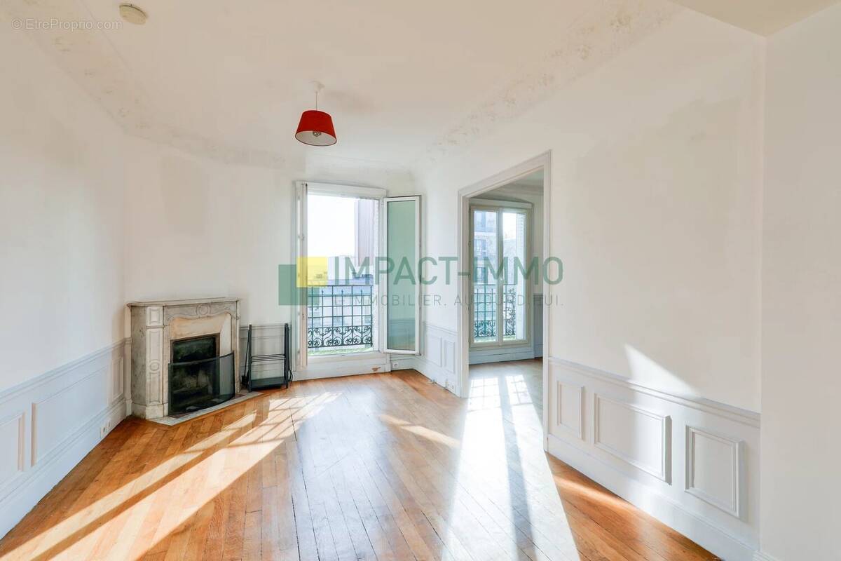 Appartement à CLICHY