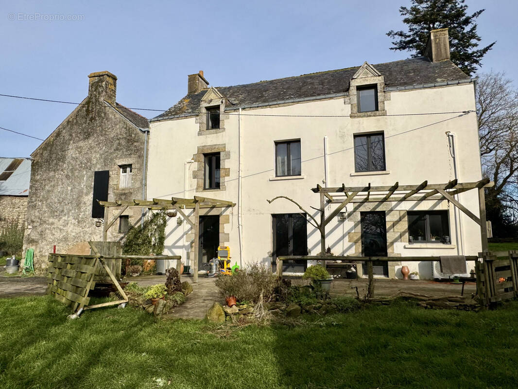 Maison à CADEN