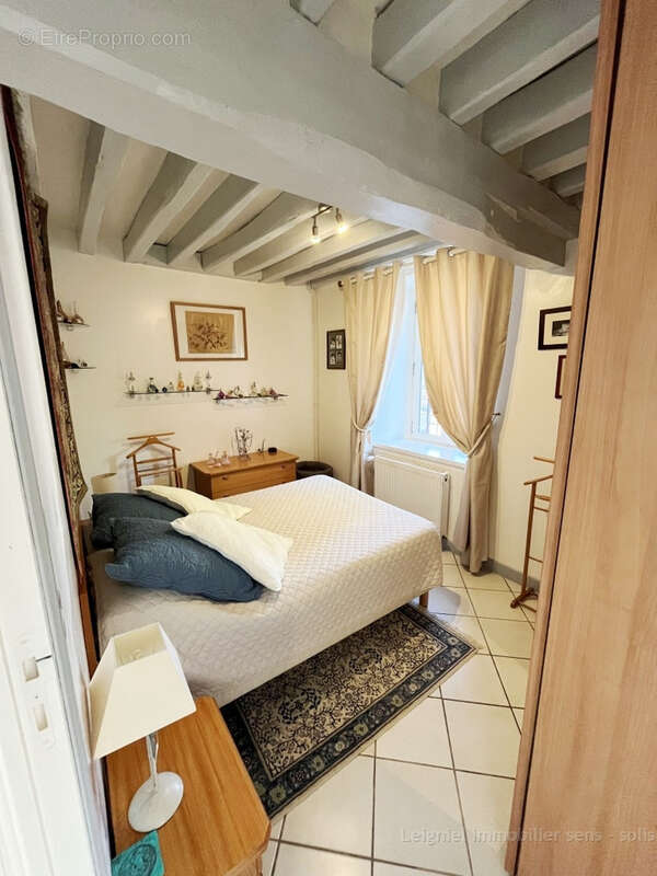 Maison à FONTAINEBLEAU