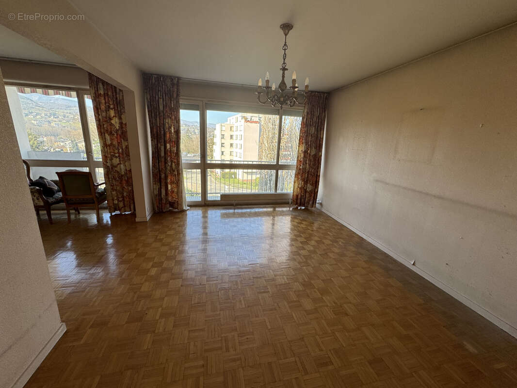 Appartement à LA RAVOIRE