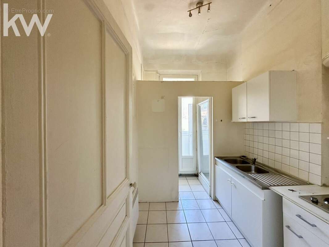 Appartement à HYERES