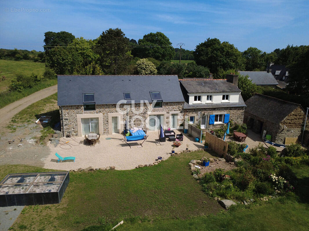 Maison à TREVENEUC